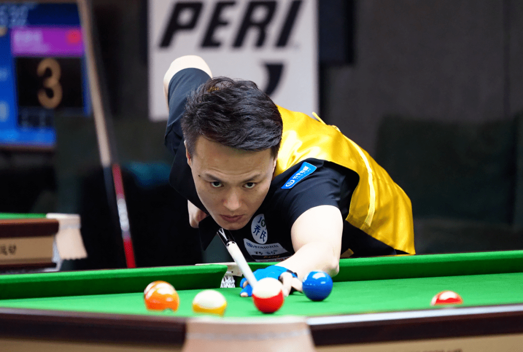 队捧起了梦 队捧起了梦